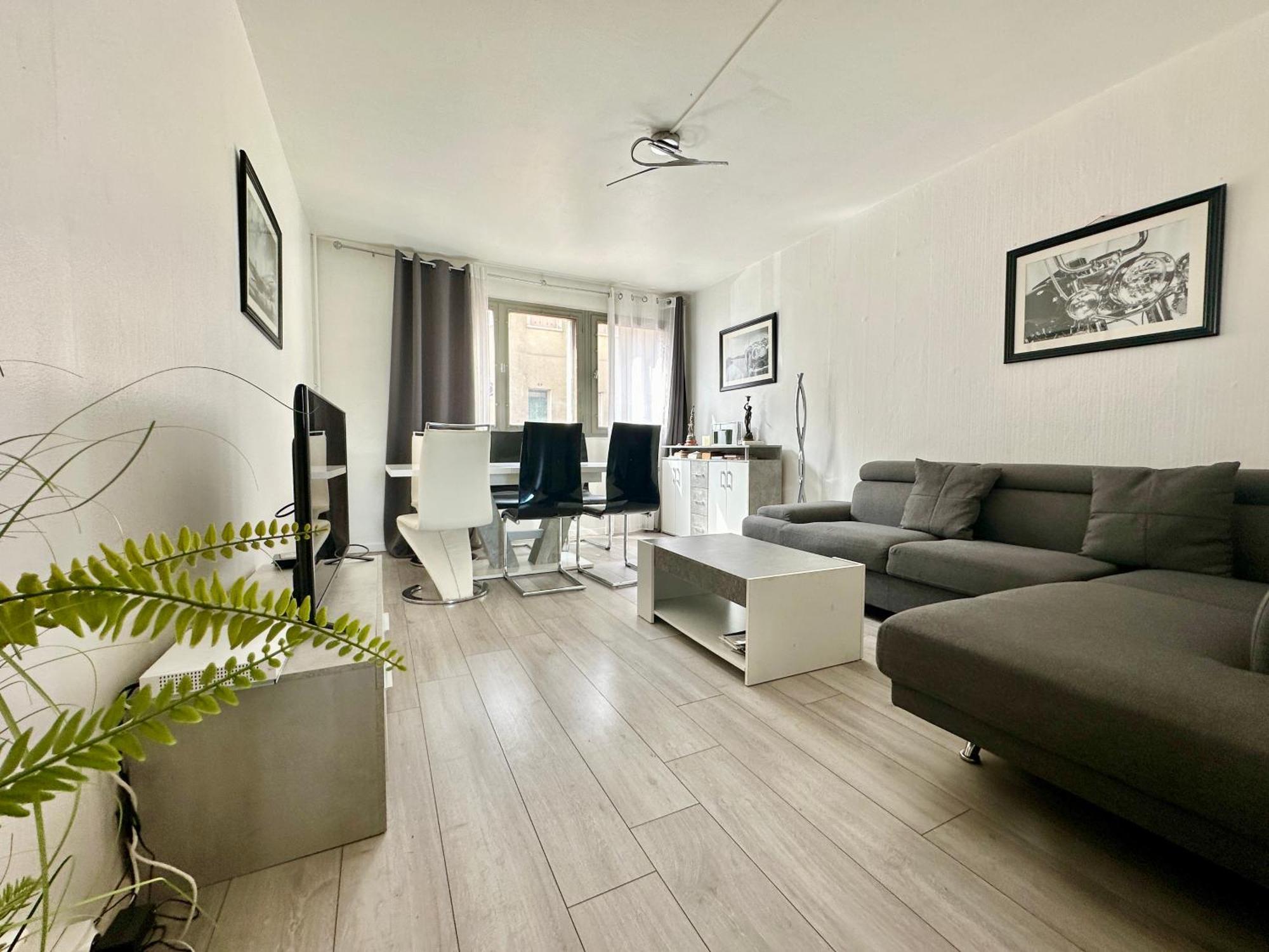 Le Montjovis, Spacieux Et Lumineux Avec Garage ลิมอจส์ ภายนอก รูปภาพ