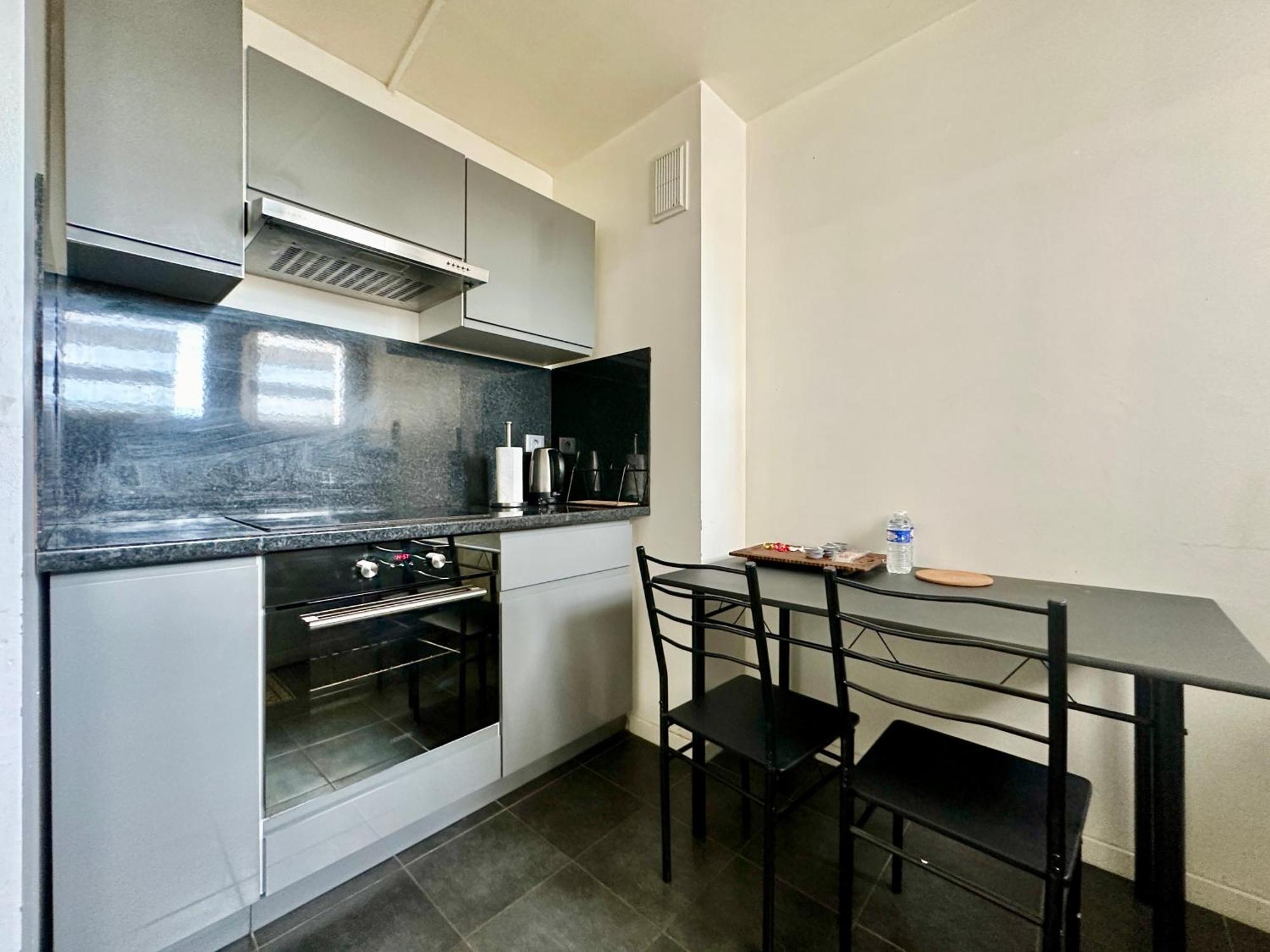 Le Montjovis, Spacieux Et Lumineux Avec Garage ลิมอจส์ ภายนอก รูปภาพ
